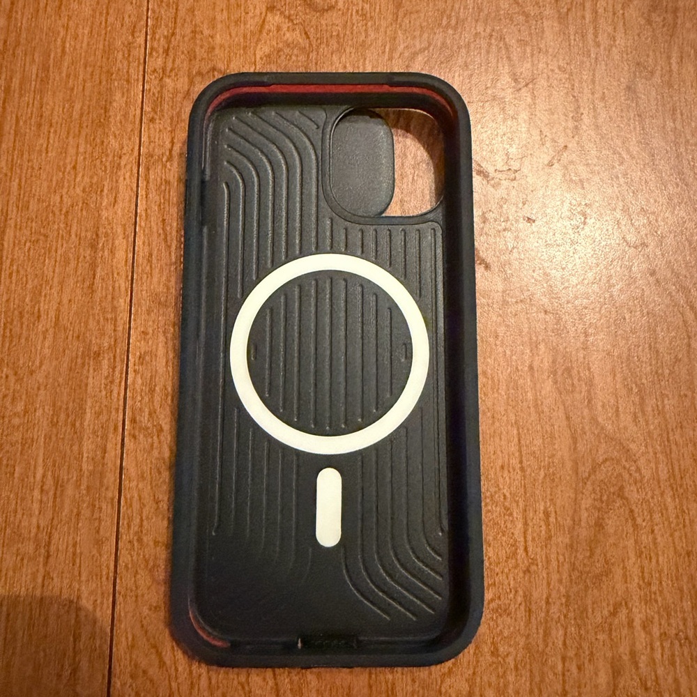 Tech 21 iPhone 15 case